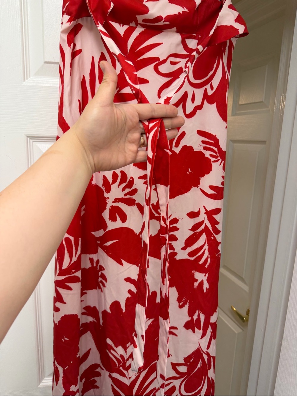 NWT Zara Printed Halter Midi Dress Red Tropical Floral Size L - Picture 7 of 15